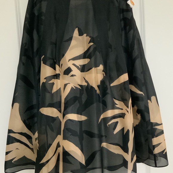 Talbots Vintage Silk Skirt - Picture 3 of 6